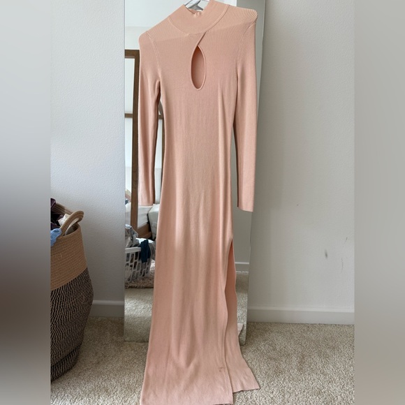 Lovers and Friends Pink Knit Maxi Dress with Slit XS - Picture 2 of 9